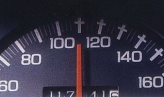 Установят ли на грузовые авто ограничители скорости?