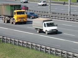 «Грязным» грузовикам запретят проезд в ЦАО